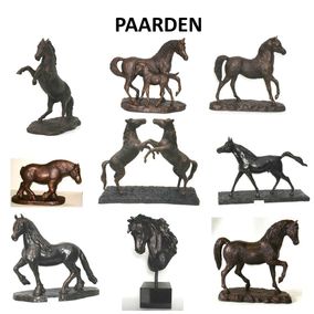 Beeldjes paarden